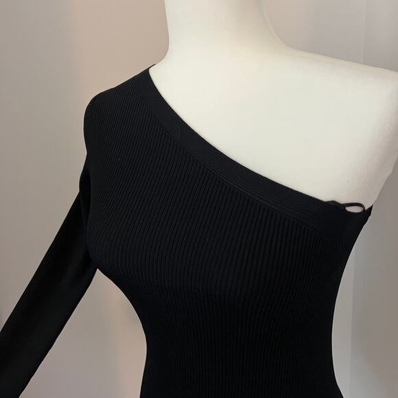 Sandro One Shoulder Black Knit Top size small - Picture 7 of 7